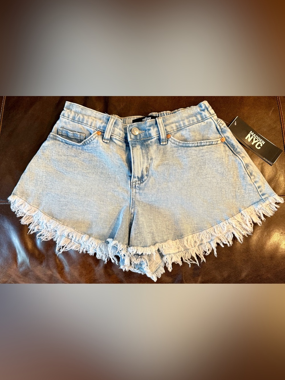 Madden Light Wash Frayed Hem Denim Shorts NWT Size XXS